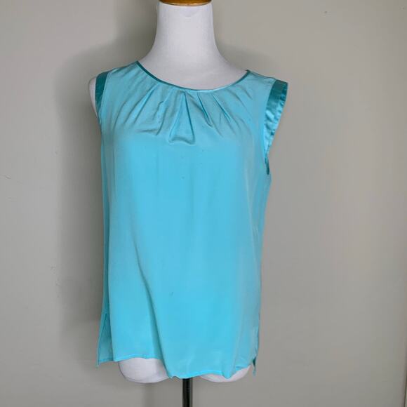 Tahari Silk  Aqua Blue Sleeveless Shell Blouse S M - Picture 1 of 11